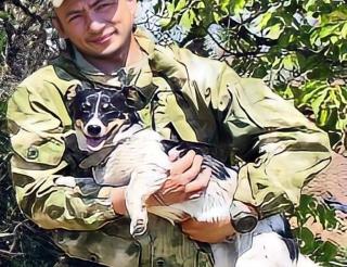 Roman Mirzhanov rescued and raised a puppy in a special military operation area and named the dog Pulya (Bullet)